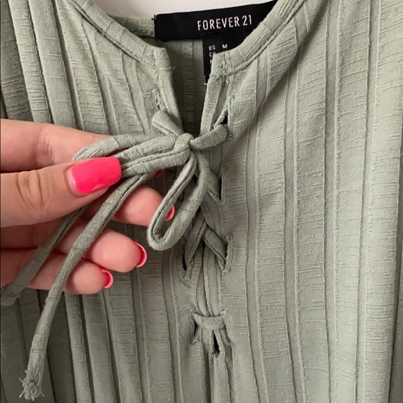 Light olive dress - Picture 5 of 6